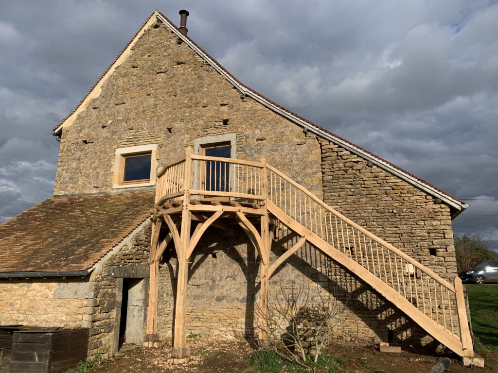 Charpente traditionnelle
Bois équarri
Chêne
Cluny
Saint Vincent des Prés