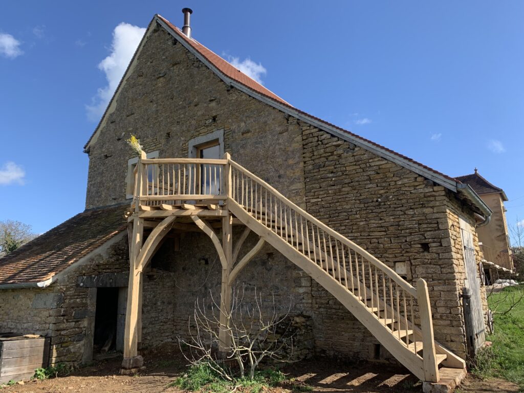Charpente traditionnelle
Bois équarri
Chêne
Cluny
Saint Vincent des Prés